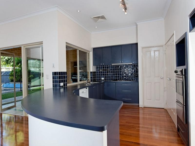 48 Norma Road, Alfred Cove WA 6154