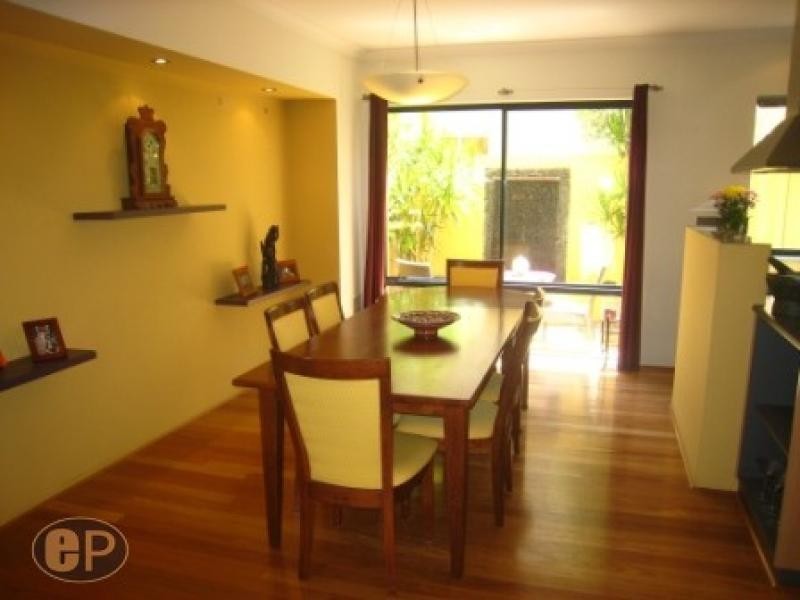 32 Gillon Street, Karawara WA 6152