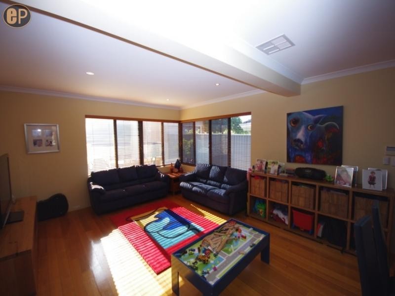 9A Money Road, Attadale WA 6156