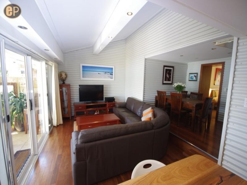 3-38 Riverside Road, Fremantle WA 6160