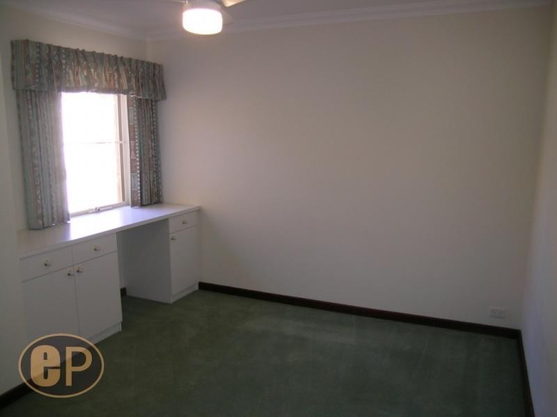 2/15 Renwick Street, South Perth WA 6151