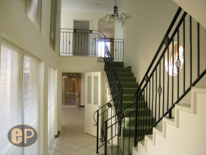 2/15 Renwick Street, South Perth WA 6151