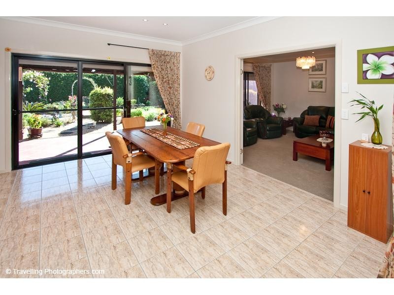29 Bywater Street, Hillcrest QLD 4118