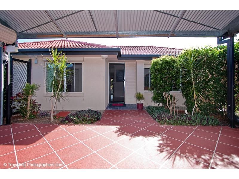 29 Bywater Street, Hillcrest QLD 4118