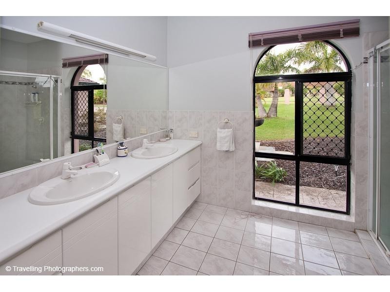 7 Mobbs Place, Ormeau QLD 4208