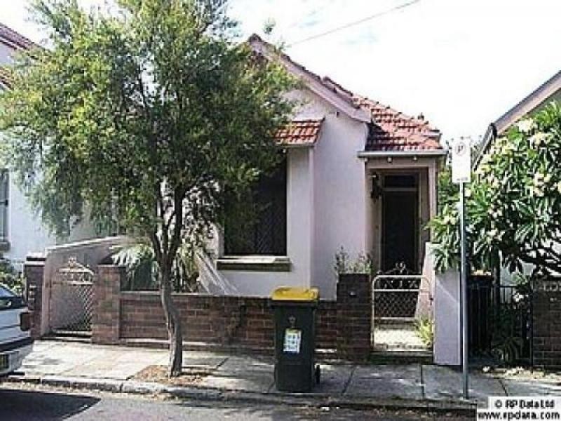 67 Station Street West, Tempe NSW 2044