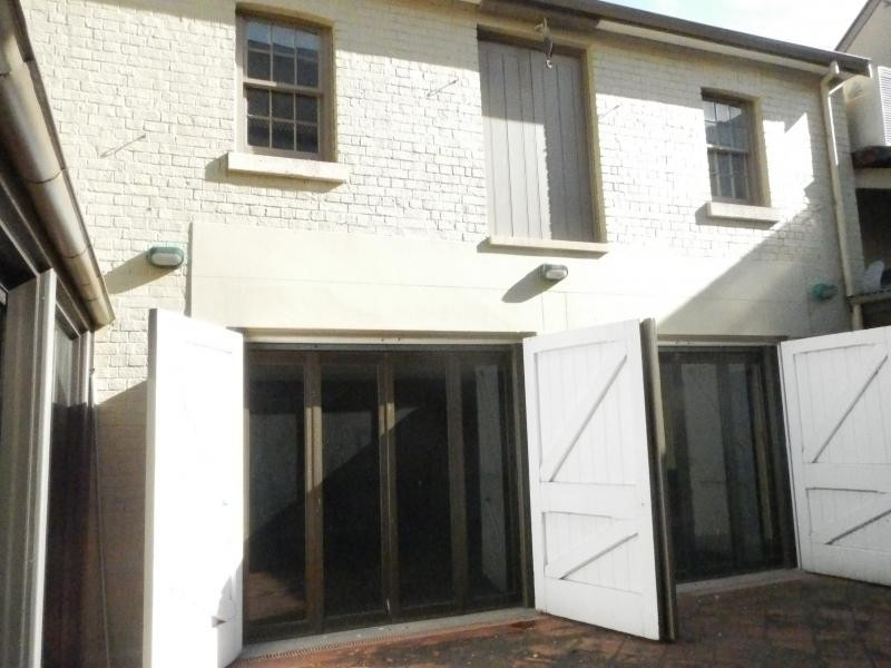 2 Horwood Place, Parramatta NSW 2150