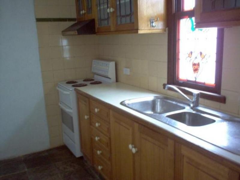 2/15 Crystal Street, Petersham NSW 2049