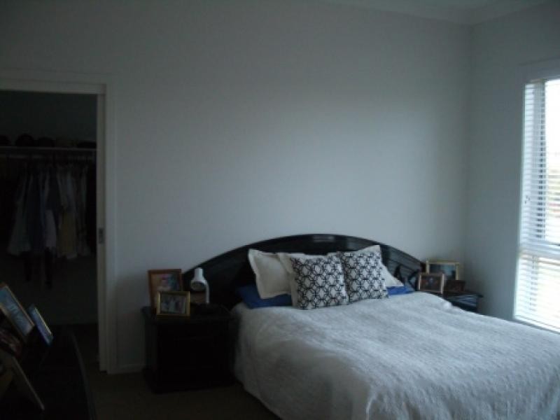 15 Wandella Crescent, Flinders NSW 2529