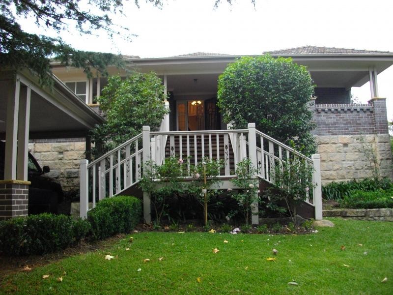 17 Ortona Rd, Lindfield NSW 2070