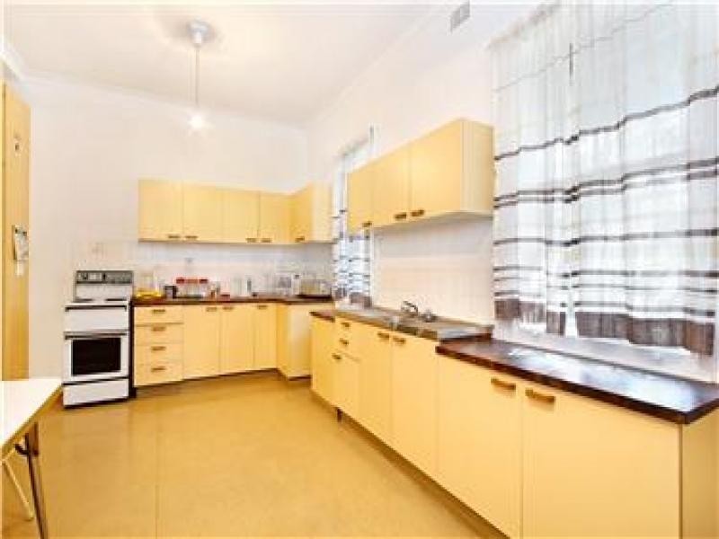 2 London Street, Enmore NSW 2042