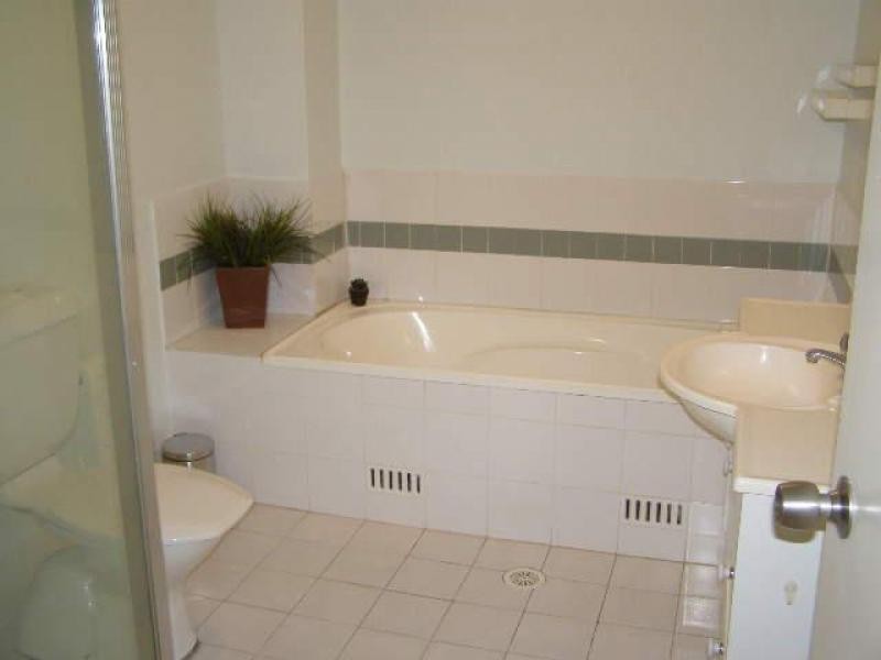 64/1 OLIVIA LANE, Surry Hills NSW 2010