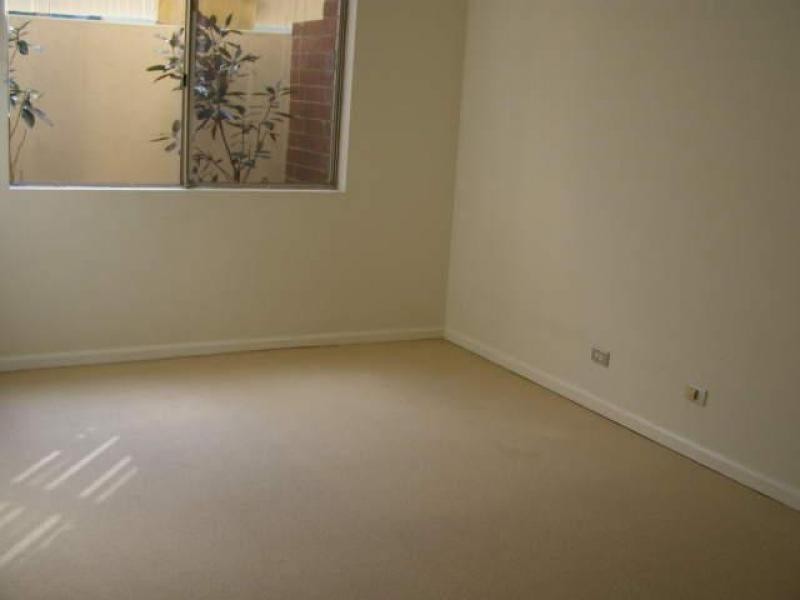 64/1 OLIVIA LANE, Surry Hills NSW 2010