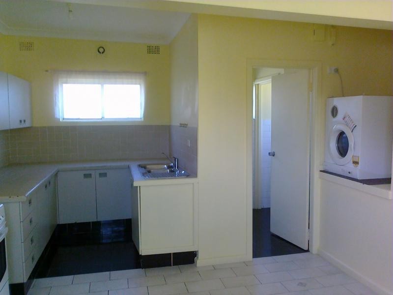 1/2a daphne street, Mascot NSW 2020