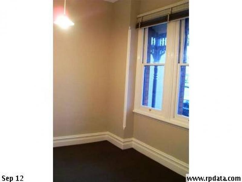 15a CRYSTAL SREET, Petersham NSW 2049