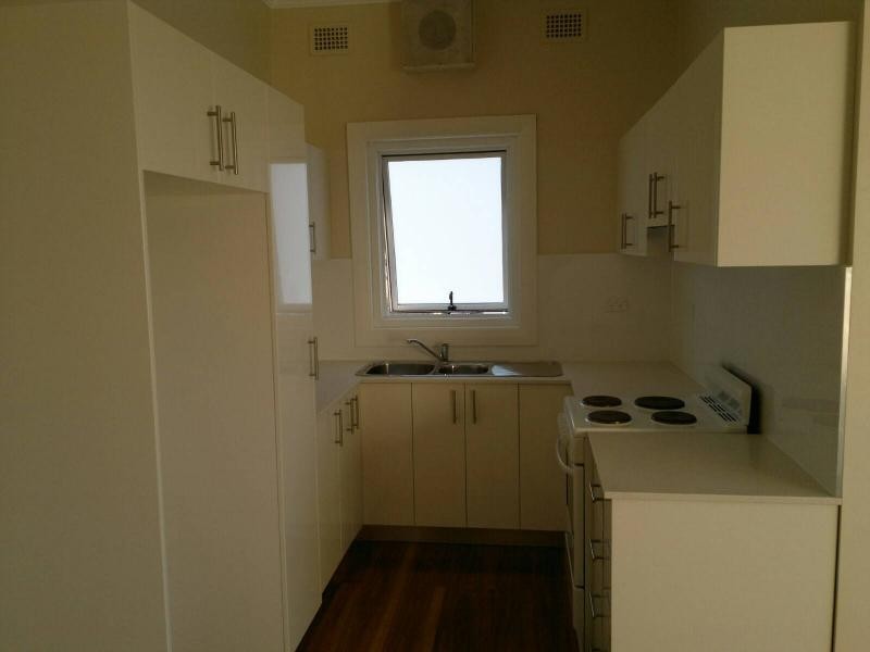 1/16 CRYSTAL SREET, Petersham NSW 2049