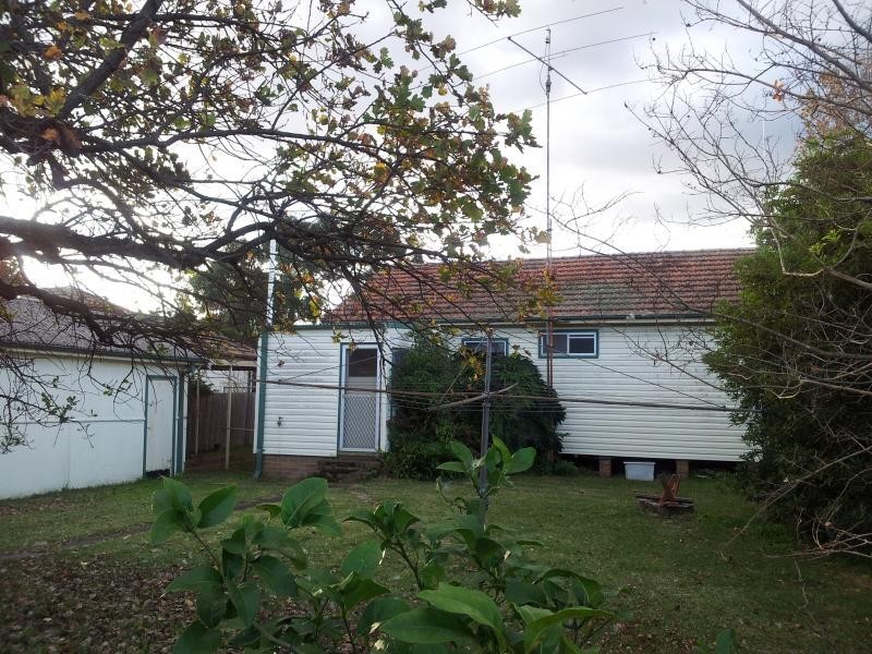 10 Moss Street, Chester Hill NSW 2162