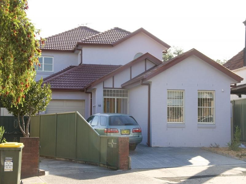 10 Beach Road, Dulwich Hill NSW 2203