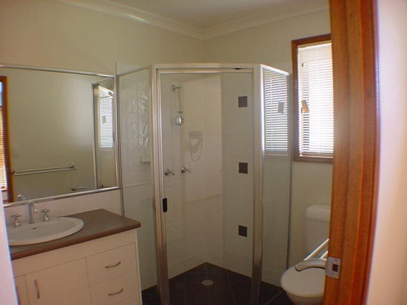 Centenary Heights QLD 4350