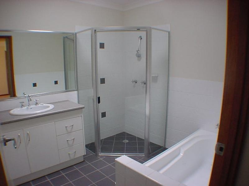 Centenary Heights QLD 4350