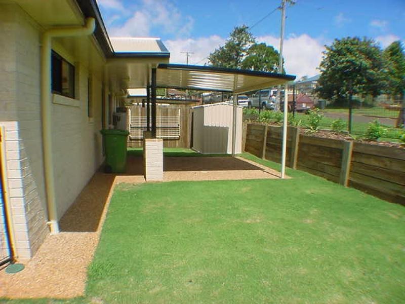 Centenary Heights QLD 4350