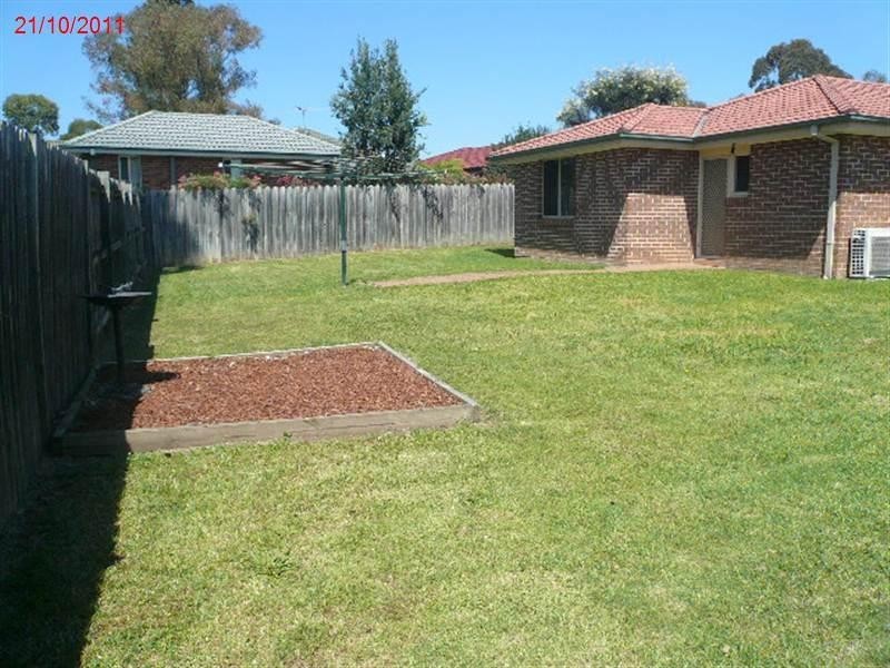 Wattle Grove NSW 2173