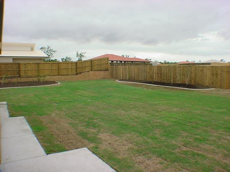 Flinders View QLD 4305