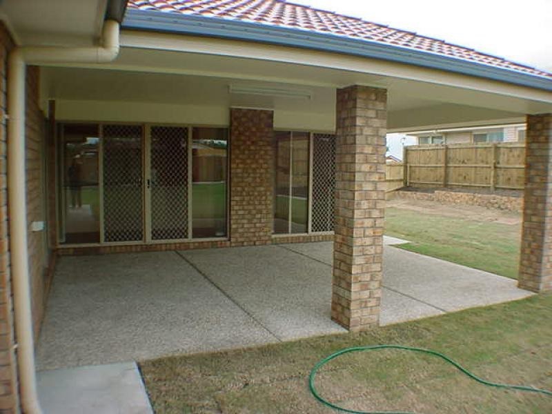Flinders View QLD 4305