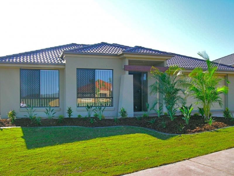 Pacific Pines QLD 4211