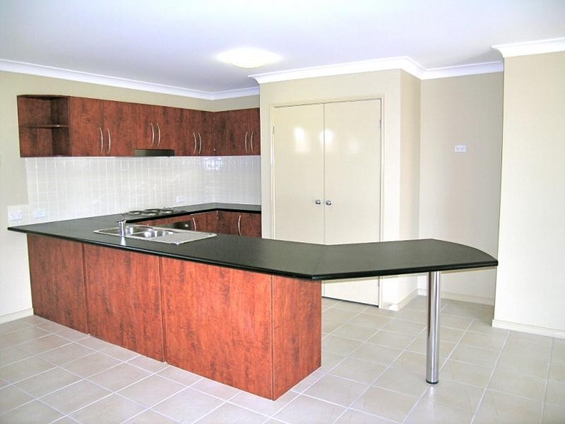 Pacific Pines QLD 4211