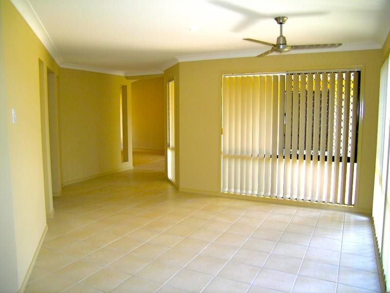 Pacific Pines QLD 4211