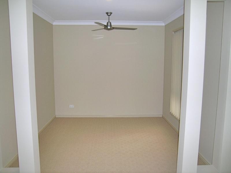 Pacific Pines QLD 4211