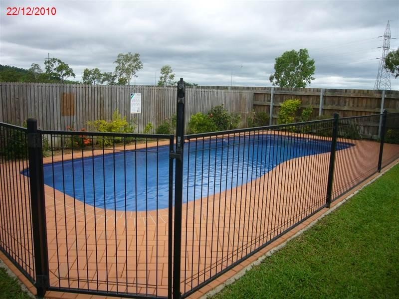 Mount Louisa QLD 4814