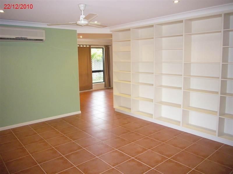 Mount Louisa QLD 4814