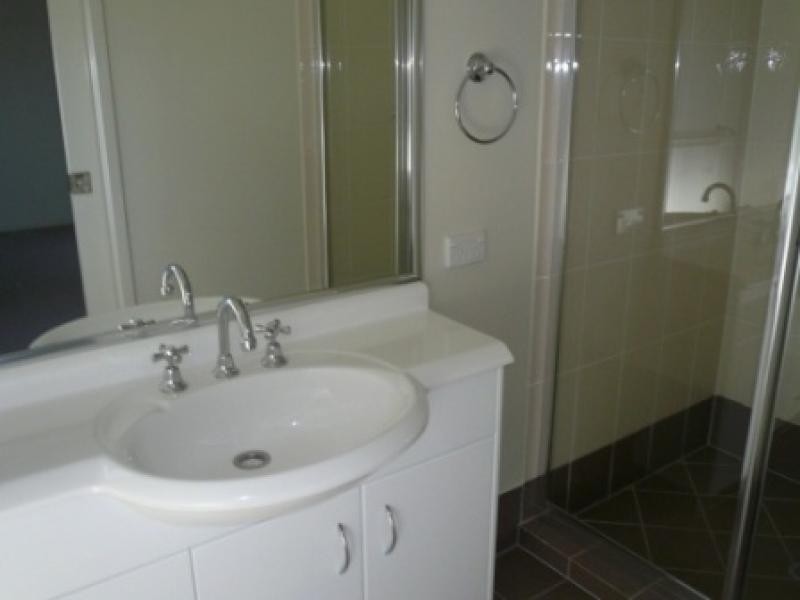 Flinders View QLD 4305