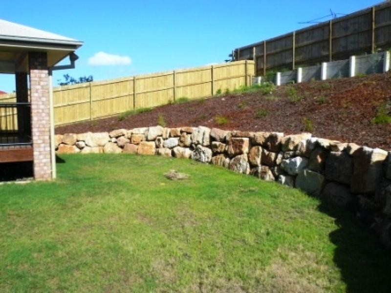 Flinders View QLD 4305