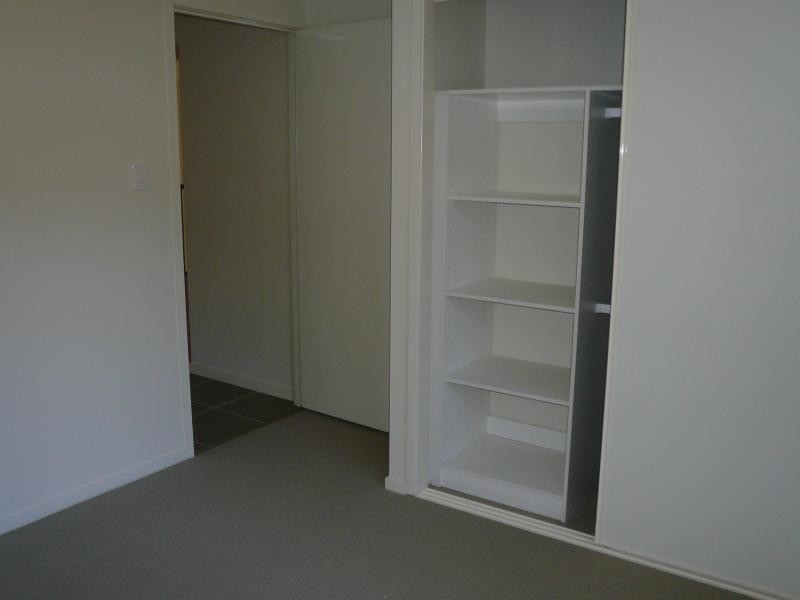 Flinders View QLD 4305