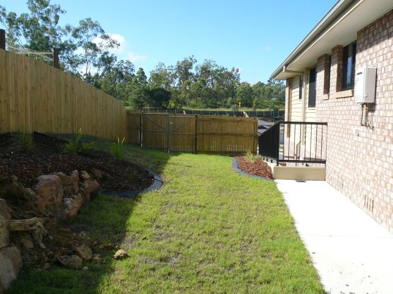 Flinders View QLD 4305