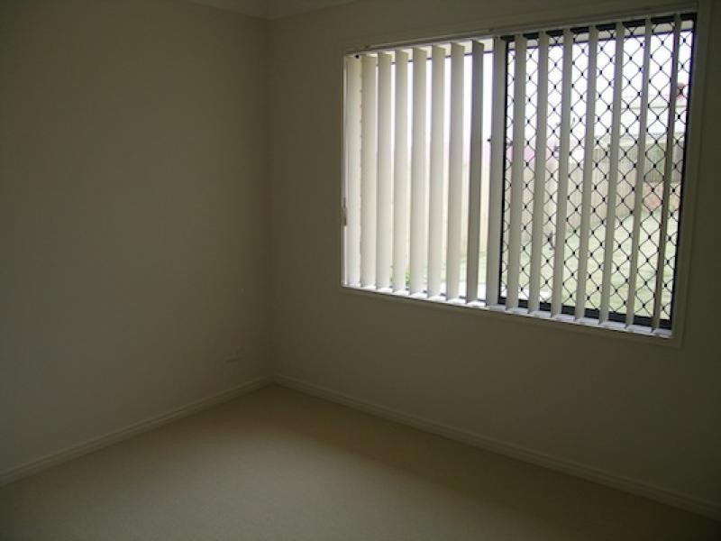 Flinders View QLD 4305