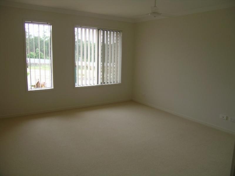 Flinders View QLD 4305