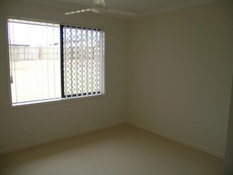 Flinders View QLD 4305