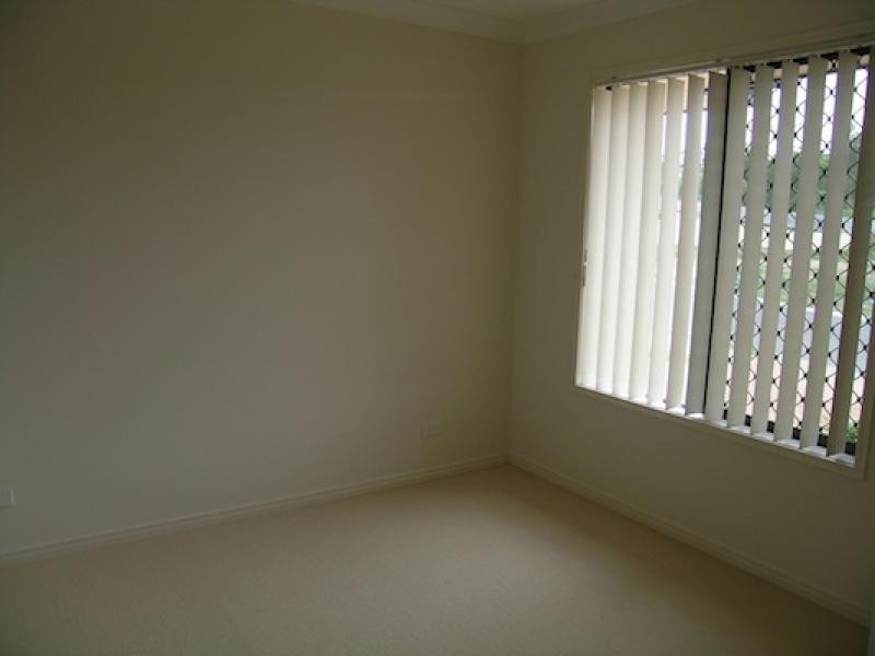 Flinders View QLD 4305
