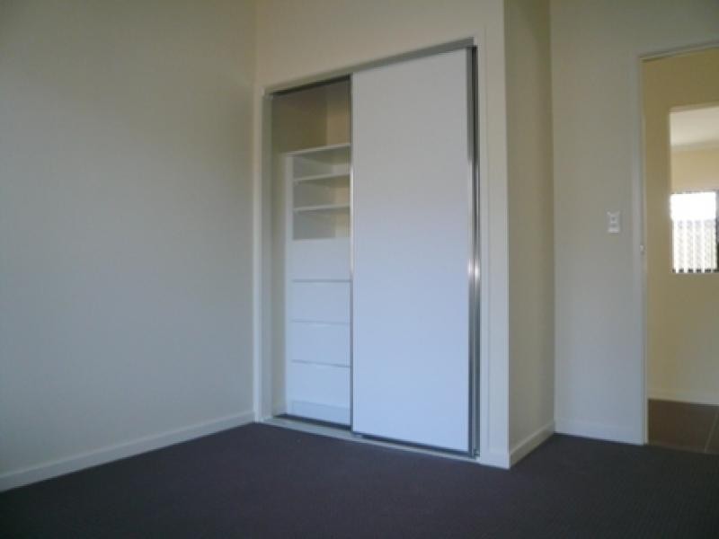 Flinders View QLD 4305