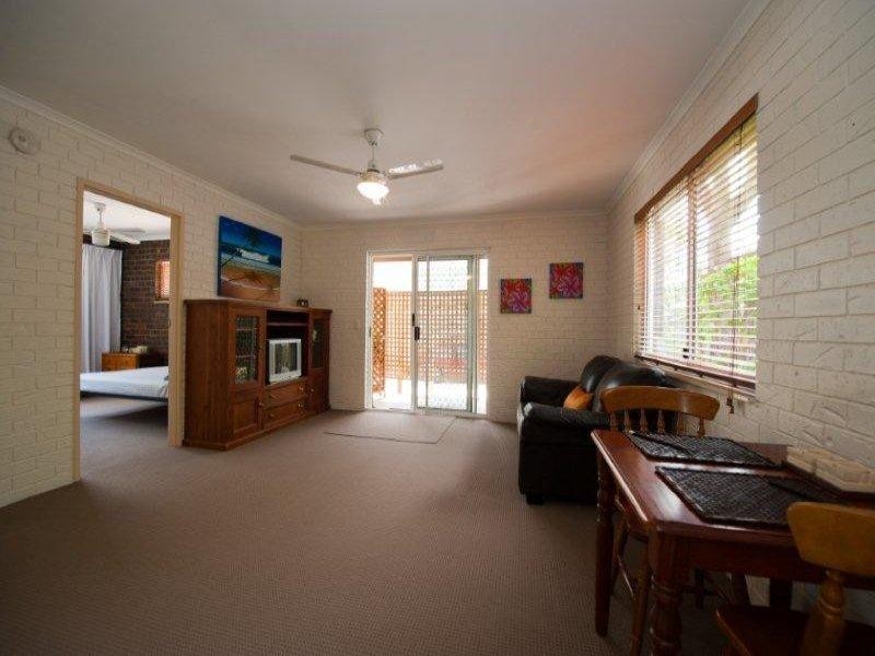 4/94 Ben Lexcen Drive, Sunshine Beach QLD 4567