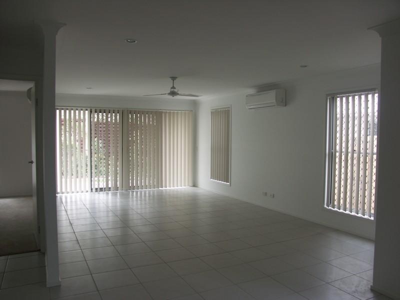 40/15 Dunes Court, Peregian Springs QLD 4573