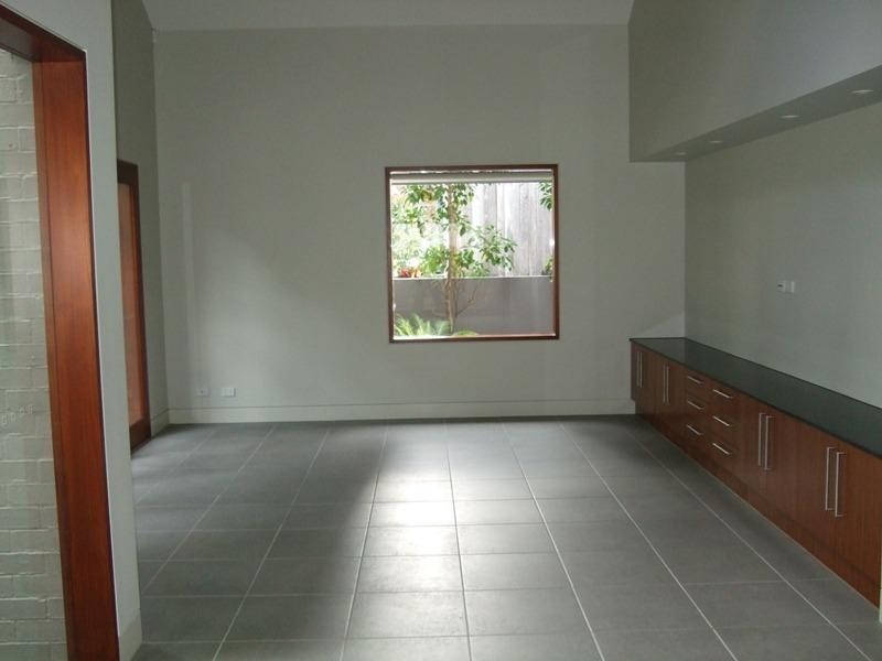 24 Cottonwood Crescent, Noosa Heads QLD 4567