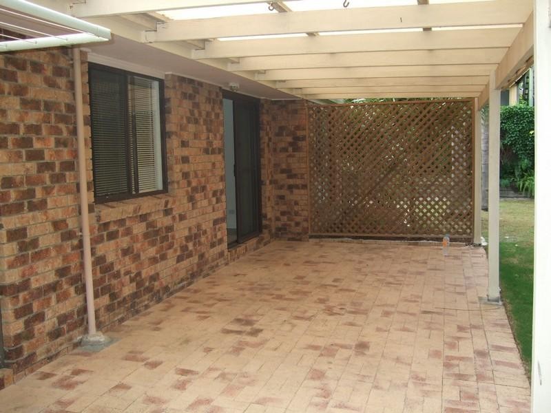 6 Bertrand Road, Sunrise Beach QLD 4567