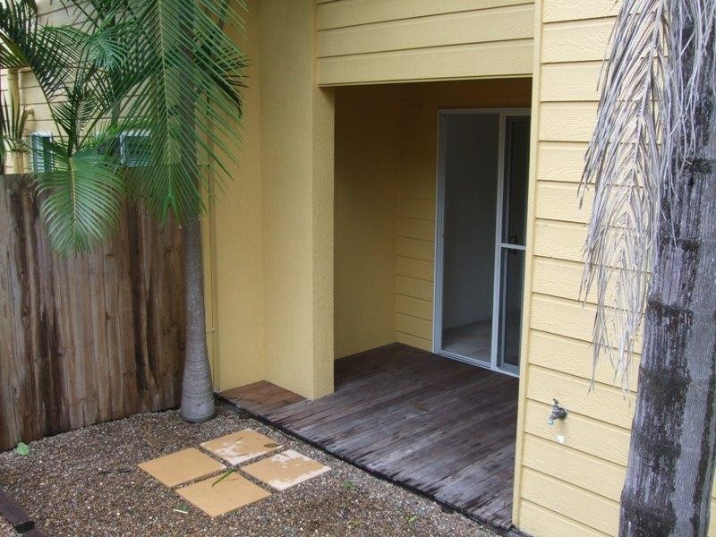 4/8 Pacific Avenue, Sunshine Beach QLD 4567