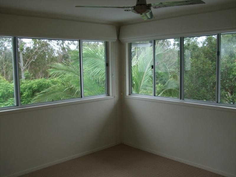 1/74 Poinciana Avenue, Tewantin QLD 4565