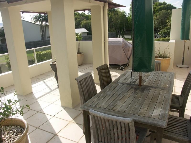 1/16 Sunseeker Close, Noosaville QLD 4566